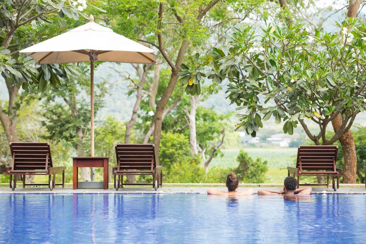 Grand Tamarind Lake Kataragama Luaran gambar