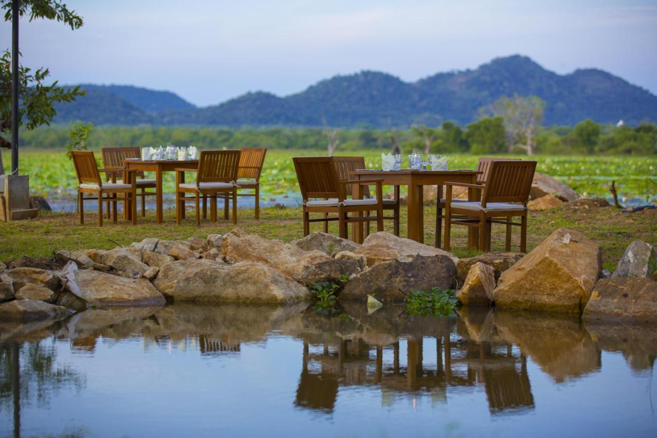 Grand Tamarind Lake Kataragama Luaran gambar