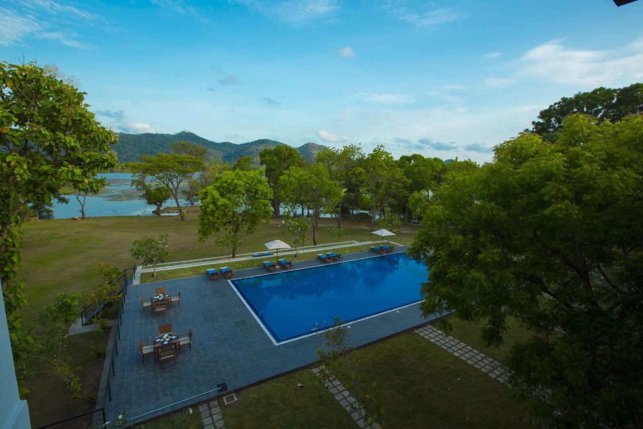 Grand Tamarind Lake Kataragama Luaran gambar