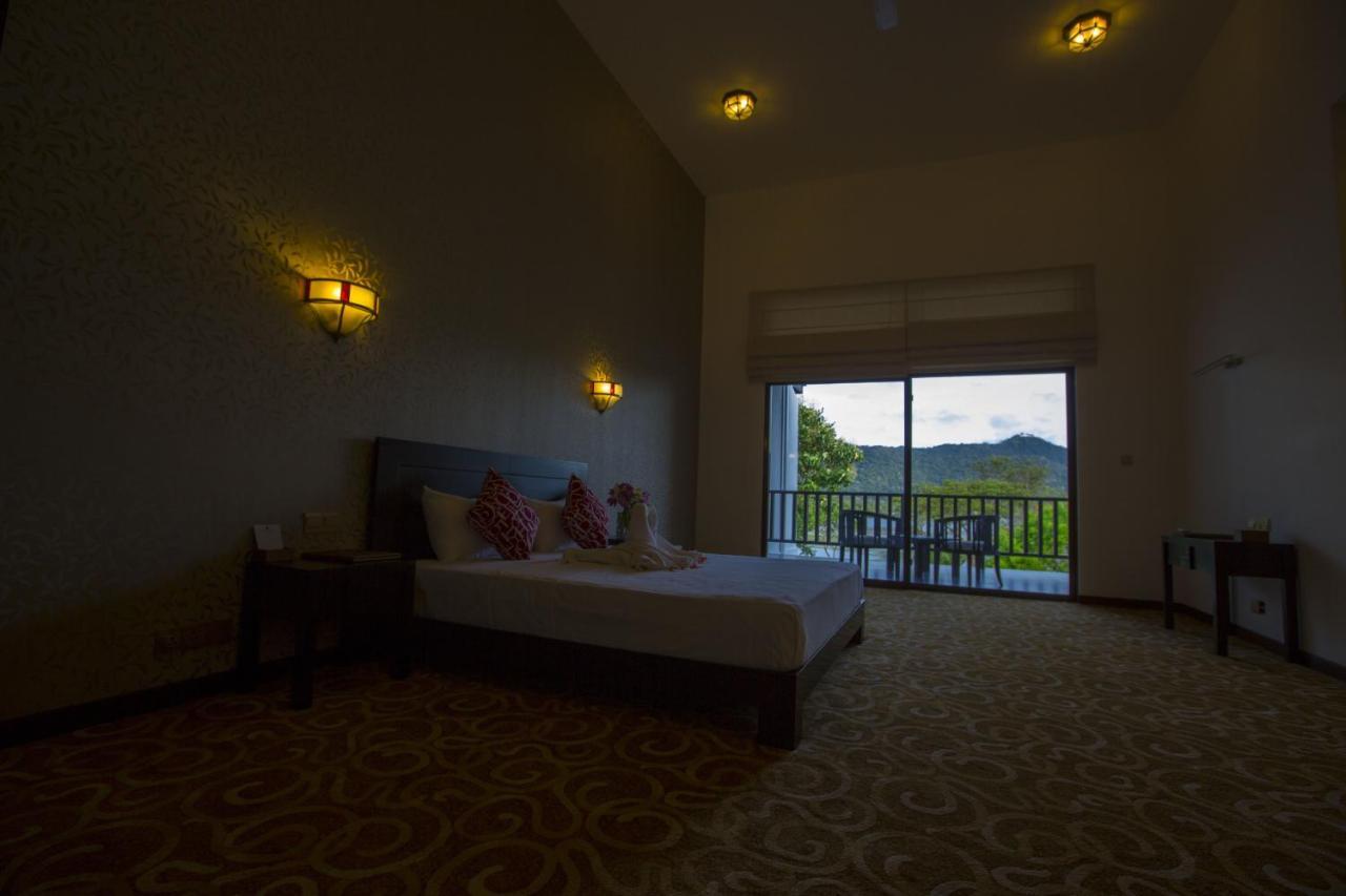 Grand Tamarind Lake Kataragama Bilik gambar
