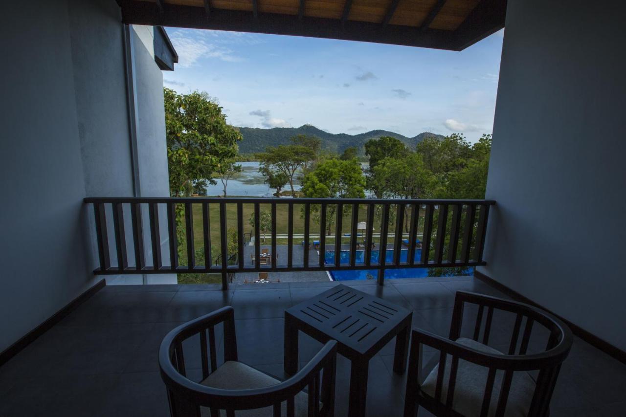 Grand Tamarind Lake Kataragama Bilik gambar