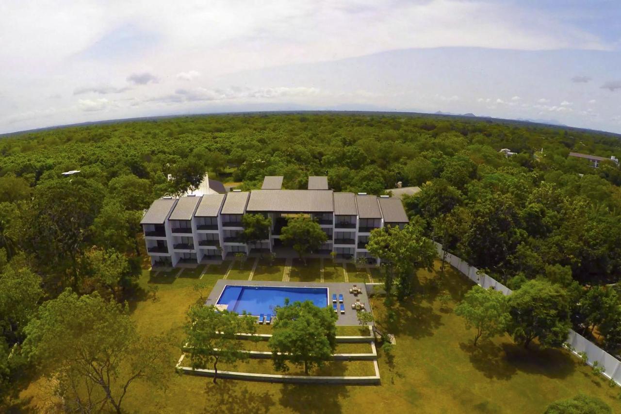 Grand Tamarind Lake Kataragama Luaran gambar