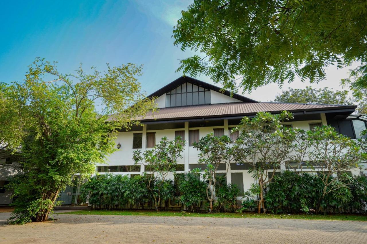 Grand Tamarind Lake Kataragama Luaran gambar